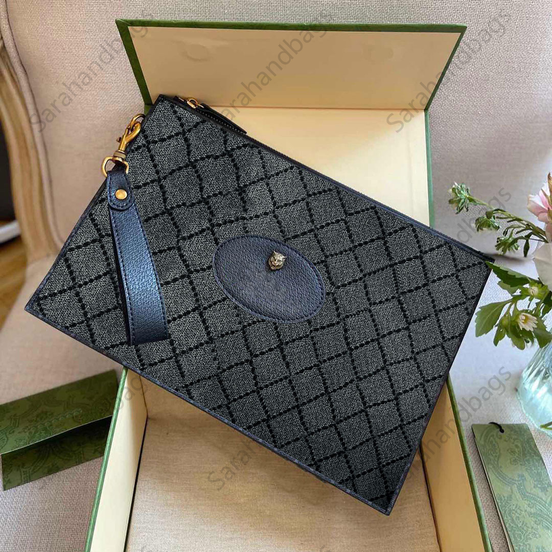 With Box Men Women Clutch Bags designer handbag dual -letter printing animal pattern luxury bags package high quality, Make up for price
With Box Men Women Clutch Bags designer handbag dual -letter printing animal pattern luxury bags package high quality, Make up for price