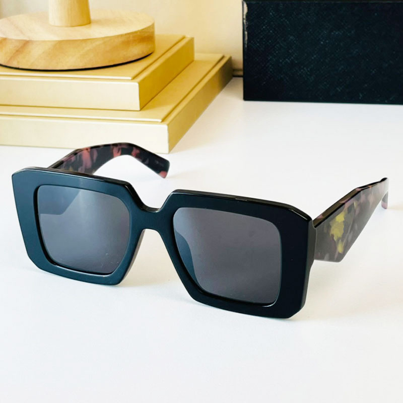 Womens SYMBOLE Sunglasses PR23YS Womens Designer Sunglassess Turquoise Green Triangle Decoration Women Fashion Brand Glasses UV400 Top Quality Original Box
Womens SYMBOLE Sunglasses PR23YS Womens Designer Sunglassess Turquoise Green Triangle Decoration Women Fashion Brand Glasses UV400 Top Quality Original Box