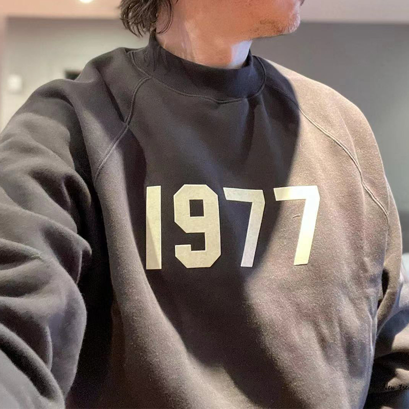 Felted Letterings Crewnecks Sweatshirt Casual Oversize Sweater Men Women Hip Hop Streetwear MG220032, Black
Felted Letterings Crewnecks Sweatshirt Casual Oversize Sweater Men Women Hip Hop Streetwear MG220032, Black
