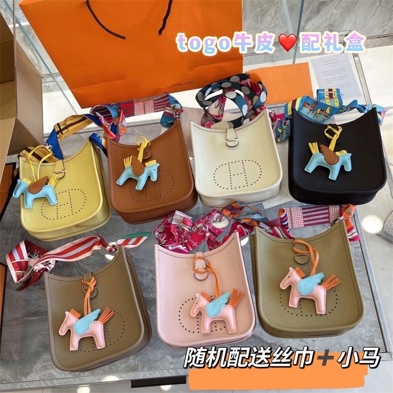 Designer Herme Bags Evelyn h highend first floor Togo cow leather bucket bag Evelyn leather womens bag litchi pattern hollow out single Shoulder Messenger Bag, & pink
Designer Herme Bags Evelyn h highend first floor Togo cow leather bucket bag Evelyn leather womens bag litchi pattern hollow out single Shoulder Messenger Bag, & pink