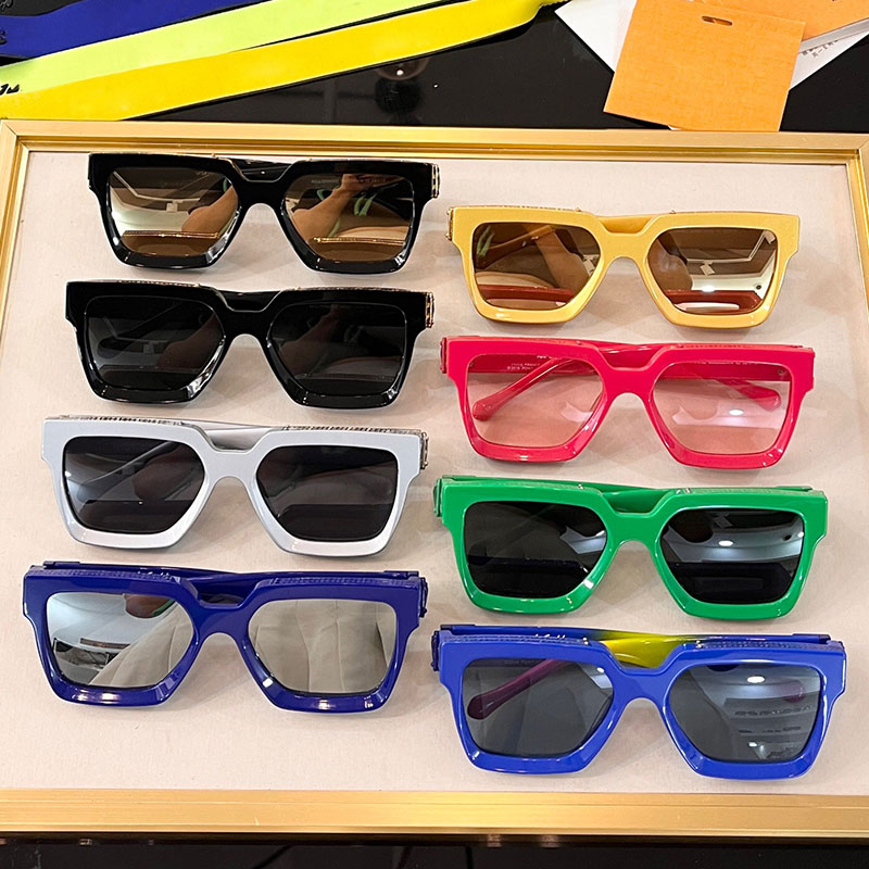 Classic Millionaire Sunglasses 96006 Millionaires Sunglasses Limited Edition Blue Frame Catwalk Summer Outdoor UV400 Protection Top Quality Mens Womens Glasses
Classic Millionaire Sunglasses 96006 Millionaires Sunglasses Limited Edition Blue Frame Catwalk Summer Outdoor UV400 Protection Top Quality Mens Womens Glasses