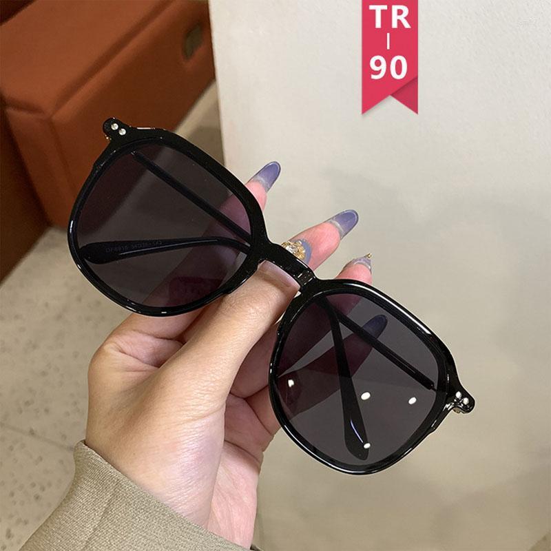 Sunglasses Desgin Ultralight TR90 Men Women Driving Square Style Sun Glasses Male Goggle UV400 Gafas De SolSunglasses
Sunglasses Desgin Ultralight TR90 Men Women Driving Square Style Sun Glasses Male Goggle UV400 Gafas De SolSunglasses