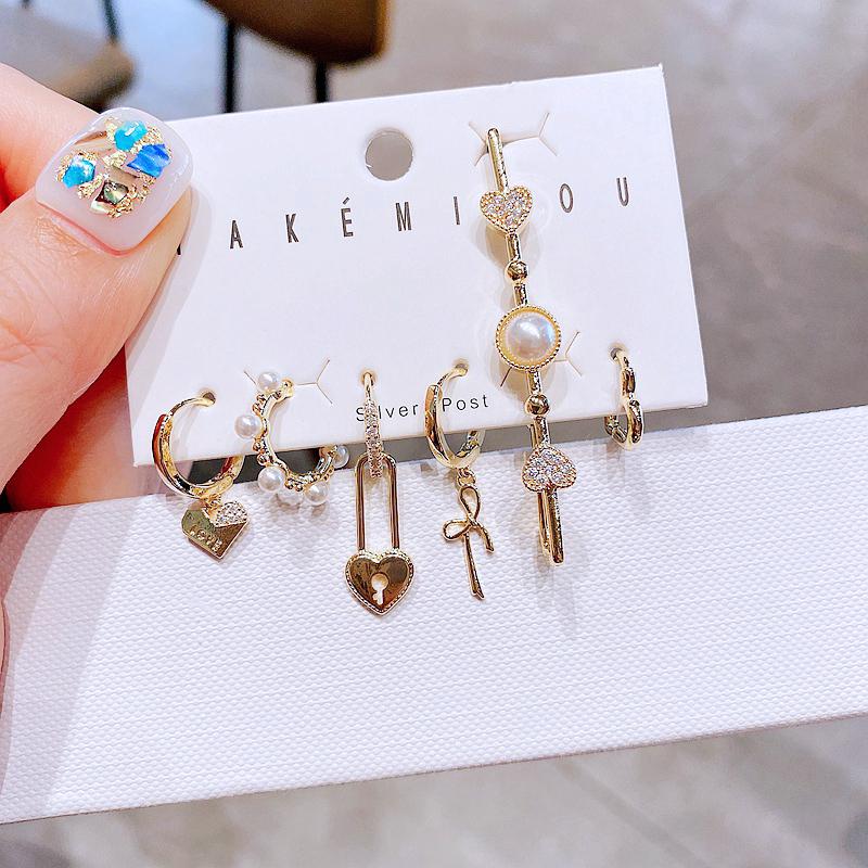 Dangle & Chandelier Trendy 6pcs Mixed Bowknot Heart Earrings With Ear Cuff Gold Color Cubic Zircon Women JewelryDangle
Dangle & Chandelier Trendy 6pcs Mixed Bowknot Heart Earrings With Ear Cuff Gold Color Cubic Zircon Women JewelryDangle