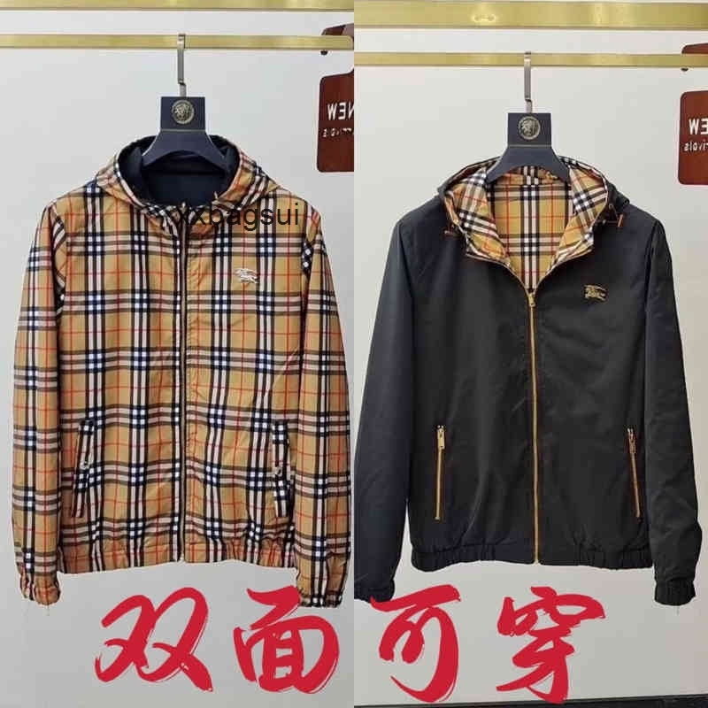 burbrerys brand designer Europe 2022 new fashion men's jacket trendy Plaid war horse two-sided puncture embroidered hooded youth s coats bbr, Single side
burbrerys brand designer Europe 2022 new fashion men's jacket trendy Plaid war horse two-sided puncture embroidered hooded youth s coats bbr, Single side
