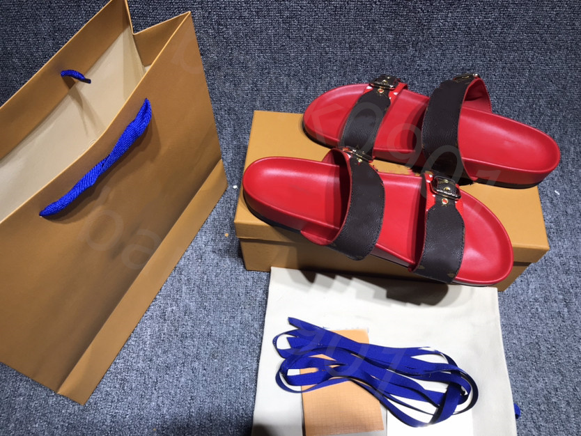 Luxury Designer women slipper Quality Beach Summer woman sandals slides beach flip flops Big Head Leather Flat sandal Hotel Bath man slippers
Luxury Designer women slipper Quality Beach Summer woman sandals slides beach flip flops Big Head Leather Flat sandal Hotel Bath man slippers