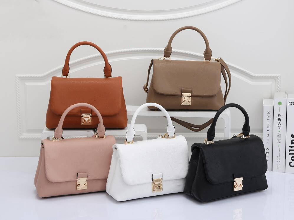 Madeleine BB Women tote bag Shoulder Crossbody Bags Croisette Handbag Designer leather Embossing flip Hasp Handbags Lady Purses Luxury Messenger wallet Satchels, Extra freight
Madeleine BB Women tote bag Shoulder Crossbody Bags Croisette Handbag Designer leather Embossing flip Hasp Handbags Lady Purses Luxury Messenger wallet Satchels, Extra freight