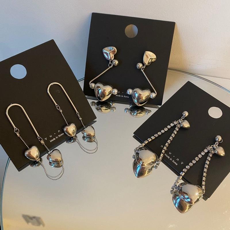 Dangle & Chandelier FFLACELL Korean Fashion Metal Pearl Sweet Cool Girl Irregular Heart Tassel Drop Earrings For Women Party Jewelery
Dangle & Chandelier FFLACELL Korean Fashion Metal Pearl Sweet Cool Girl Irregular Heart Tassel Drop Earrings For Women Party Jewelery