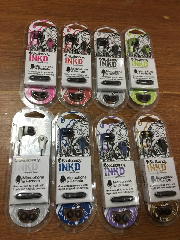 Skulls headphones 3.5mm Mini in earphone 10 colors with MIC and remote control for smart Android phone with packaging, Mixed color
Skulls headphones 3.5mm Mini in earphone 10 colors with MIC and remote control for smart Android phone with packaging, Mixed color