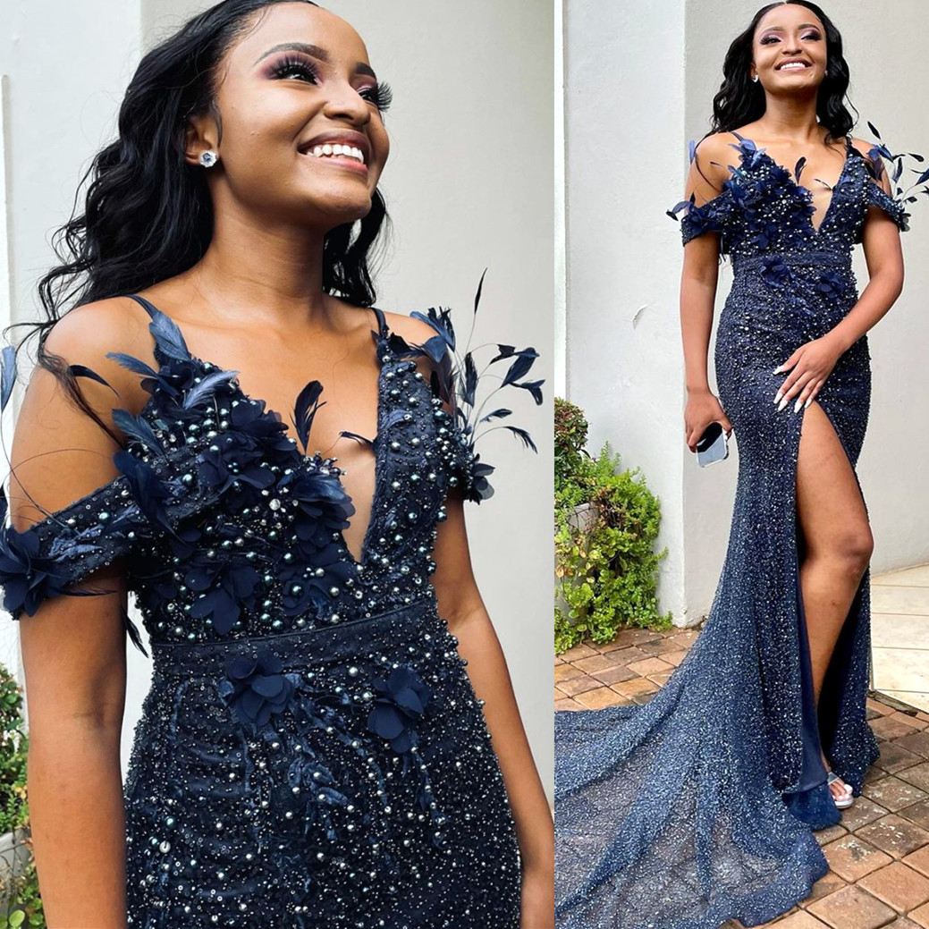 2022 Plus Size Arabic Aso Ebi Navy Blue Mermaid Prom Dresses Beaded Feather Evening Formal Party Second Reception Birthday Engagement Gowns Dress ZJ222, Silver
2022 Plus Size Arabic Aso Ebi Navy Blue Mermaid Prom Dresses Beaded Feather Evening Formal Party Second Reception Birthday Engagement Gowns Dress ZJ222, Silver
