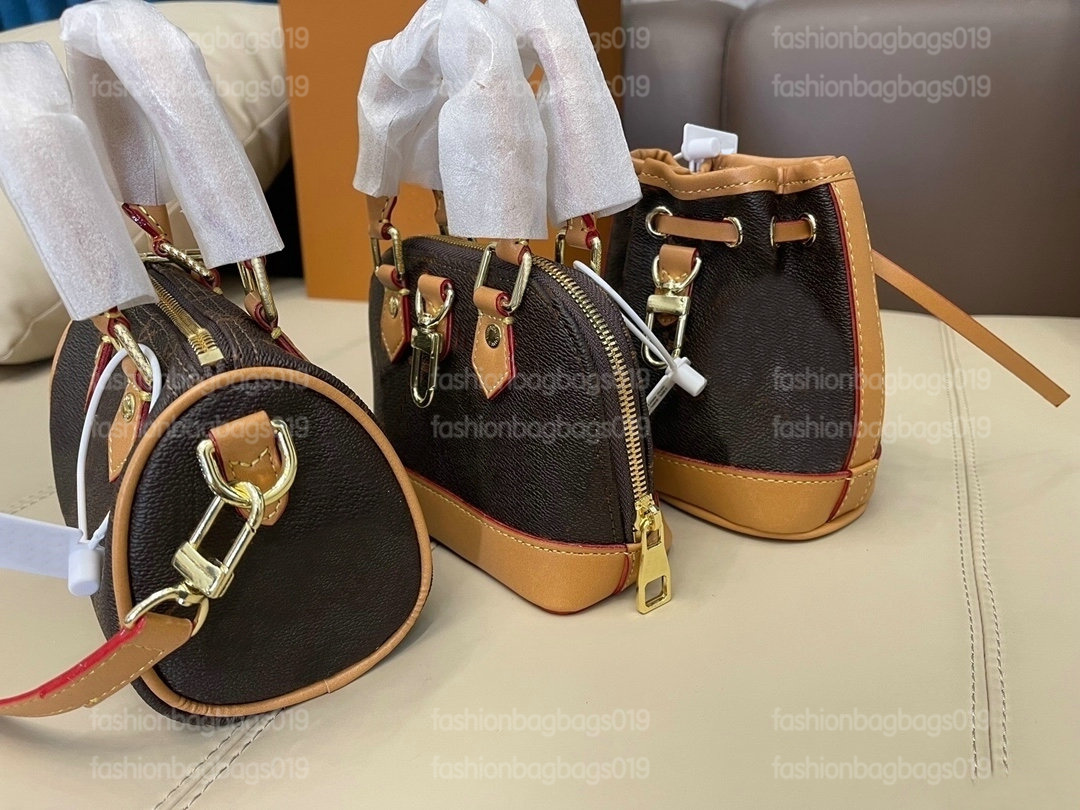 Nano Speedy Alma Noe 3 in 1 Designer Bag Brown Monograms Pattern Purse Wallet Crossbody Three Beautifully Crafted Gift Trio Mini Icones Luxurys Handbags
Nano Speedy Alma Noe 3 in 1 Designer Bag Brown Monograms Pattern Purse Wallet Crossbody Three Beautifully Crafted Gift Trio Mini Icones Luxurys Handbags