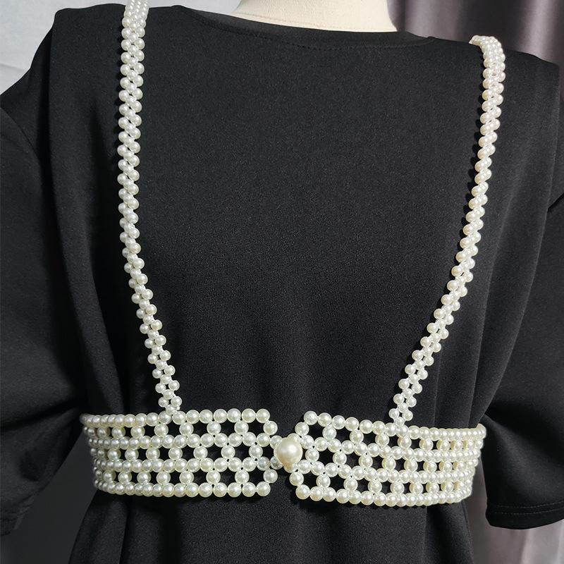Belts Pearl Stretch Woven Waistcoat Camisole Beaded Chain Decoration Skirt Temperament For Wear Outside, Black
Belts Pearl Stretch Woven Waistcoat Camisole Beaded Chain Decoration Skirt Temperament For Wear Outside, Black