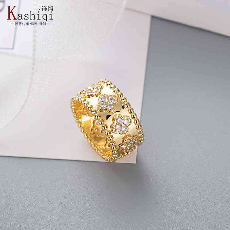 Jewelry Plated Rings Kaleidoscope Mens Diamond Ring Men Sliver Womens Minority Gold Design Sense of Fashion Simple Rose Clover Jewelrys
Jewelry Plated Rings Kaleidoscope Mens Diamond Ring Men Sliver Womens Minority Gold Design Sense of Fashion Simple Rose Clover Jewelrys