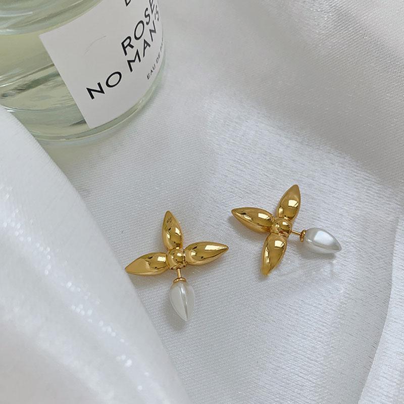 Stud Pearl Leaf Earrings For Women Gold Flower Clover Luxury Designer Jewelry Elegant Delicate Dropship Stud