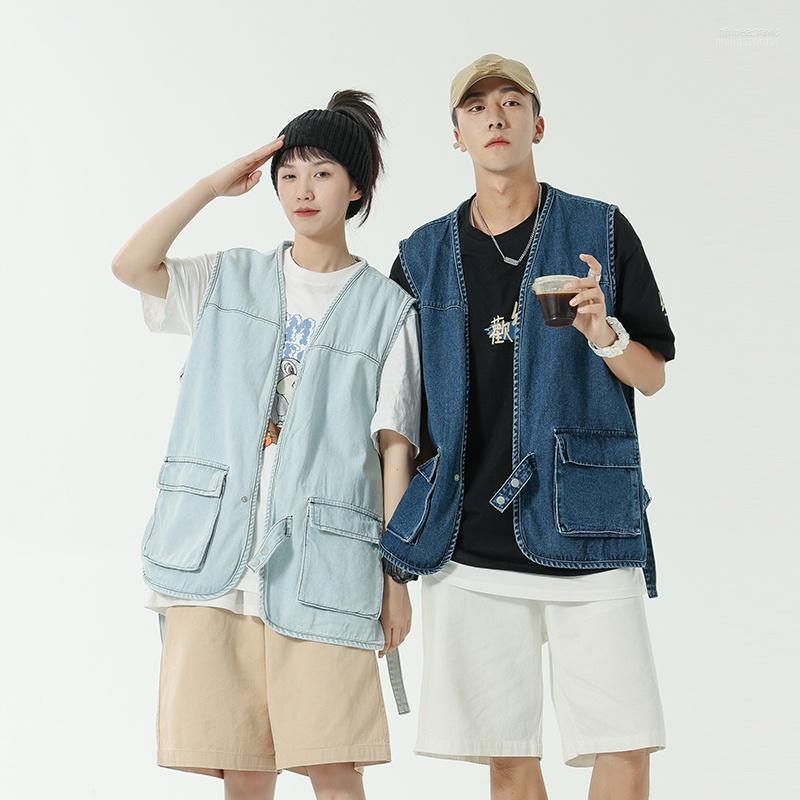 Men' Vests Autumn Summer V-neck Tooling Denim Vest Mens Fashion Trend Sleeveless Loose Jacket Phin22, Dark blue
Men' Vests Autumn Summer V-neck Tooling Denim Vest Mens Fashion Trend Sleeveless Loose Jacket Phin22, Dark blue