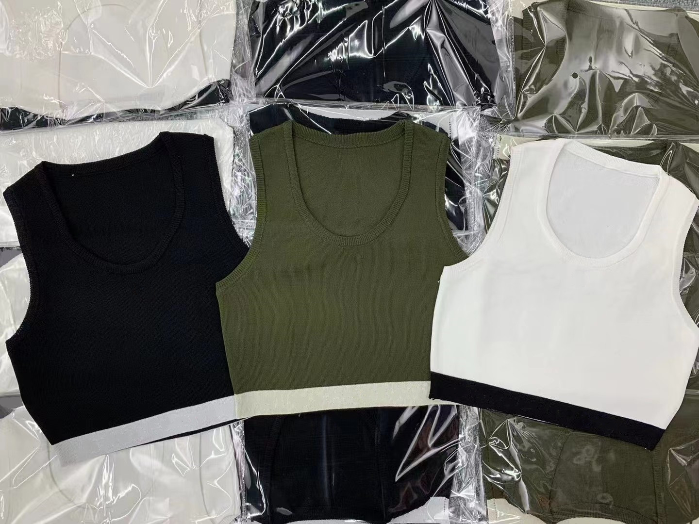 Brand Summer Women' Tanks & Camis Crop Tops Vest Sexy Ladies Shoulder Tank Top Casual Sleeveless Shirts, White
Brand Summer Women' Tanks & Camis Crop Tops Vest Sexy Ladies Shoulder Tank Top Casual Sleeveless Shirts, White