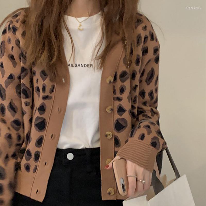 Women's Knits & Tees Fashion Leopard Women Cardigans Sexy V Neck Knit Sweater Loose Long Sleeve Autumn Jumper Female Button Short Jacket 202
Women's Knits & Tees Fashion Leopard Women Cardigans Sexy V Neck Knit Sweater Loose Long Sleeve Autumn Jumper Female Button Short Jacket 202