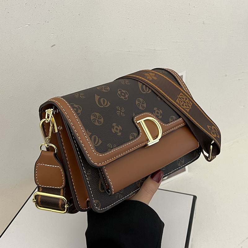2022 New Top Quality Handbags Wallet Handbag Women Handbags Bags Crossbody Soho Bag Disco Shoulder Bag Fringed Messenger Bags, 01
2022 New Top Quality Handbags Wallet Handbag Women Handbags Bags Crossbody Soho Bag Disco Shoulder Bag Fringed Messenger Bags, 01