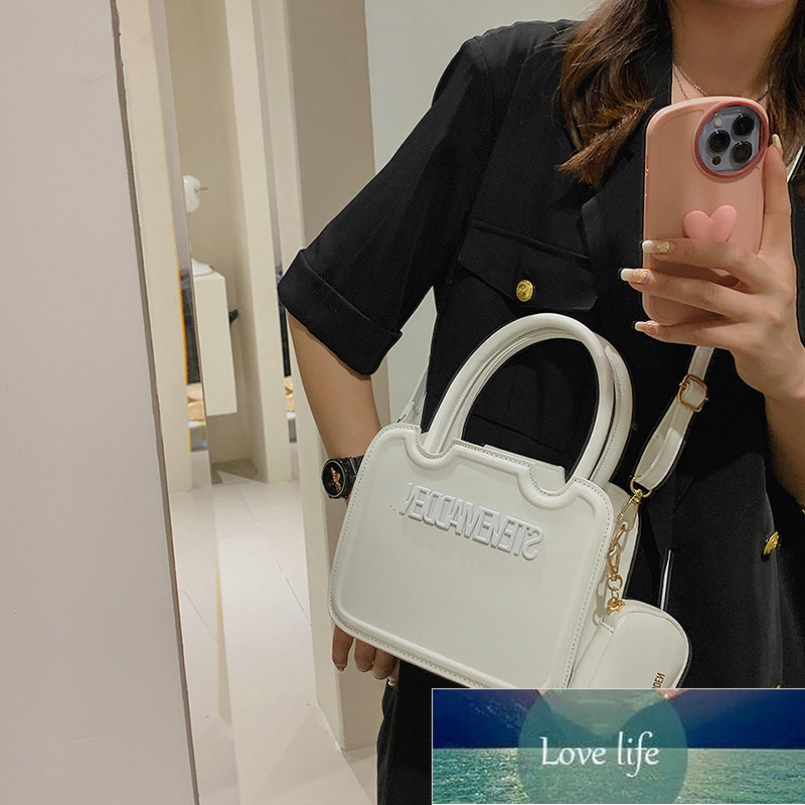 New Cross-Border Trendy Women's Shoulder Bag European and American Letter Tote Fashion Messenger square Bags, As pic
New Cross-Border Trendy Women's Shoulder Bag European and American Letter Tote Fashion Messenger square Bags, As pic