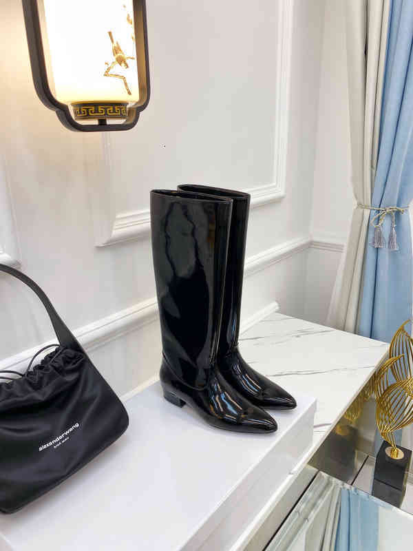 Boots by pointed thick heel patent leather boots, versatile zipper fashion women's knee high boots, 1# shoe box
Boots by pointed thick heel patent leather boots, versatile zipper fashion women's knee high boots, 1# shoe box