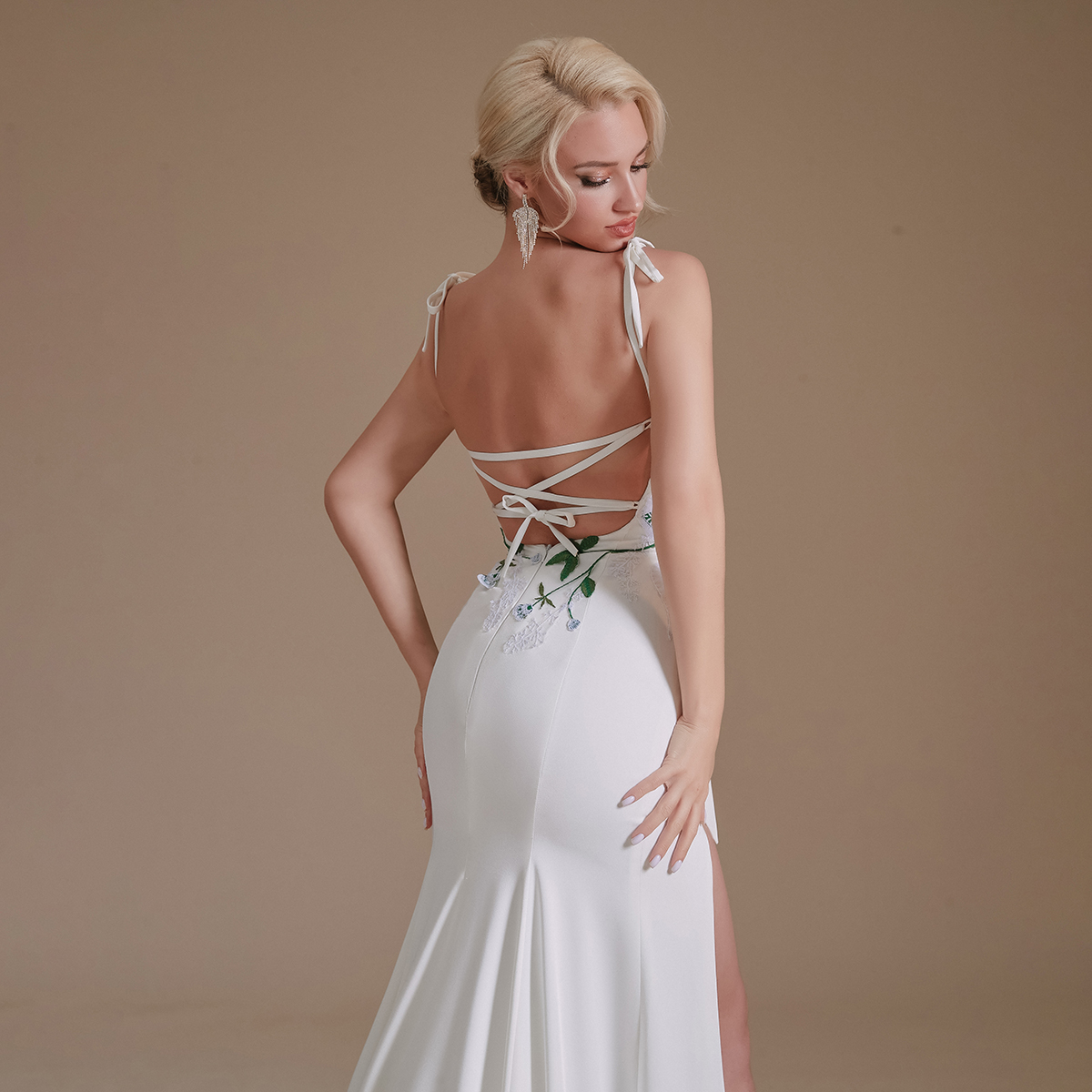 New Spaghetti Straps Mermaid Beach Wedding Dresses Embroidery Beaded High Split Summer Boho Sweep Train Bridal Gowns vestidos de novia Wedding Dress C