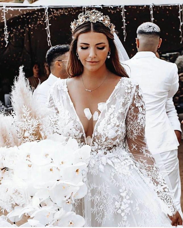 Boho Floral Lace A Line Wedding Dress Long Sleeve Deep V Neck Country Bridal Gowns Illusion Country Beach Ivory Bride Dresses Robe De Mariee