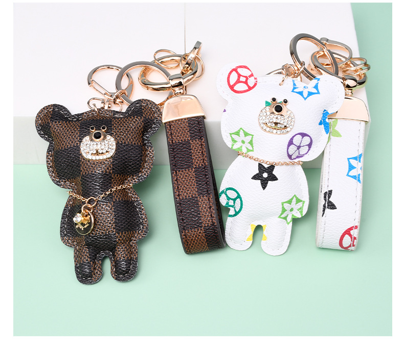 Fashion keychain Cute bear Print Pattern PU leather keychains Car Accessories Key Ring Lanyard Key Wallet Chain Rope Chain set