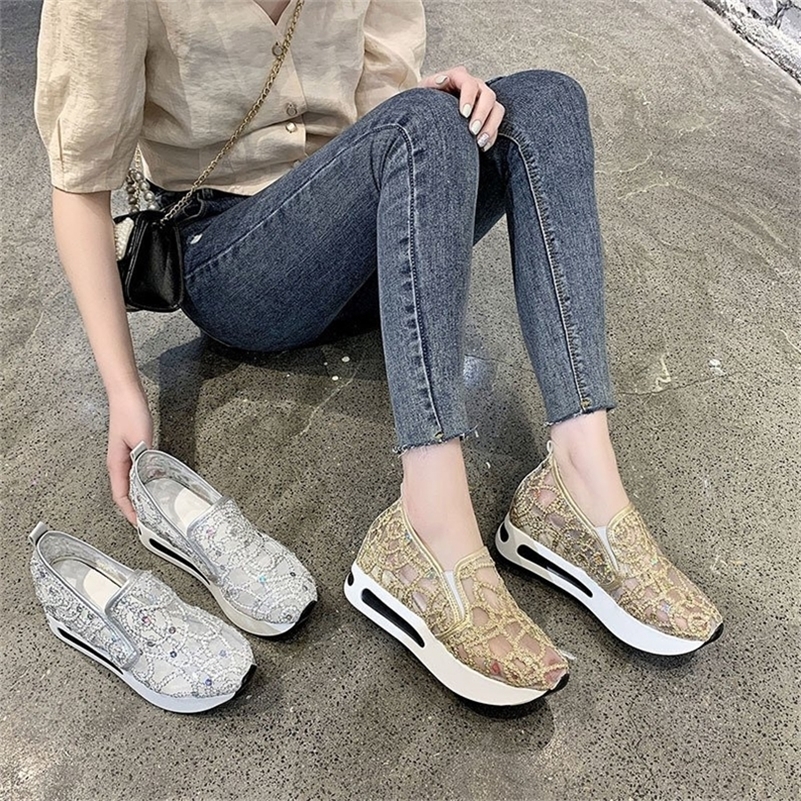 Female Wedge Shoes Sequin Mesh Breathable Women Gold Silver Platform Sneakers Height Increasing Wedges Casual 220608
Female Wedge Shoes Sequin Mesh Breathable Women Gold Silver Platform Sneakers Height Increasing Wedges Casual 220608