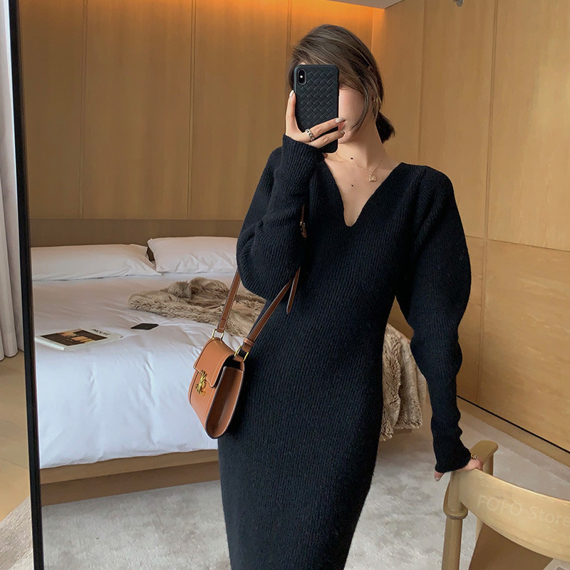 2022 French Style Long Sweater Dress Knitting Solid Dress Women's Autumn And Winter Wear Minimalism Dress 220317