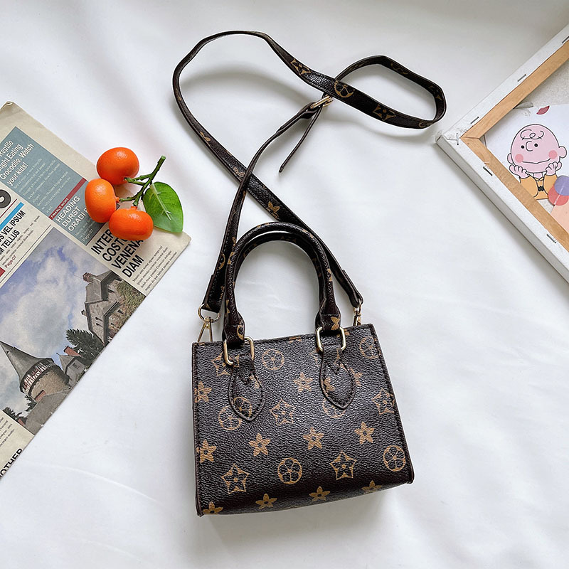 Women Girls Retro Square Two Handles Handbags Kids Pu Leather Backpack Bucket Bags Vintage Crossbody Shoulder Bag Purses
Women Girls Retro Square Two Handles Handbags Kids Pu Leather Backpack Bucket Bags Vintage Crossbody Shoulder Bag Purses