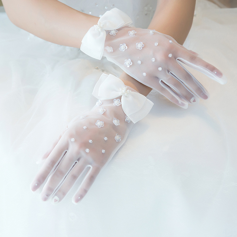 Wedding Gloves Lace Bridal Glove Simple and versatile sewing bead short mesh gloves