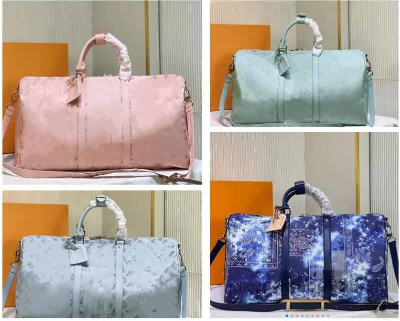 Travel Duffle Bag Classic Casual Tote Fashion travel bag keepall bandouliere luxury Monograms handbags Women men Designer Luggage Large capacity Luggage bags 50cm
Travel Duffle Bag Classic Casual Tote Fashion travel bag keepall bandouliere luxury Monograms handbags Women men Designer Luggage Large capacity Luggage bags 50cm