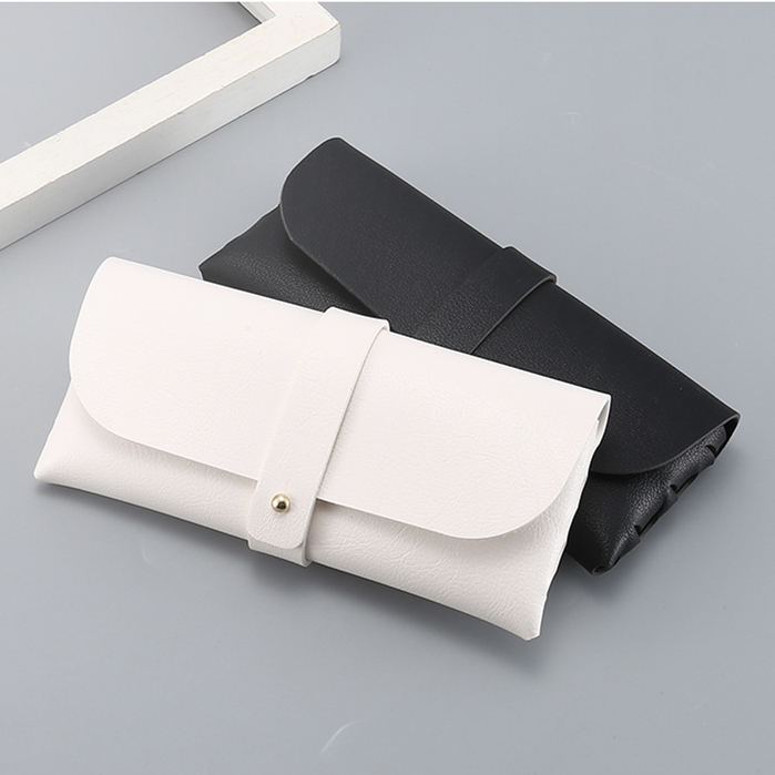 Buckle Leather Sunglasses Case Eyewear Soft Bag New Fashion Black Portable Glasses Box Package Factory Wholesale 170mm
Buckle Leather Sunglasses Case Eyewear Soft Bag New Fashion Black Portable Glasses Box Package Factory Wholesale 170mm