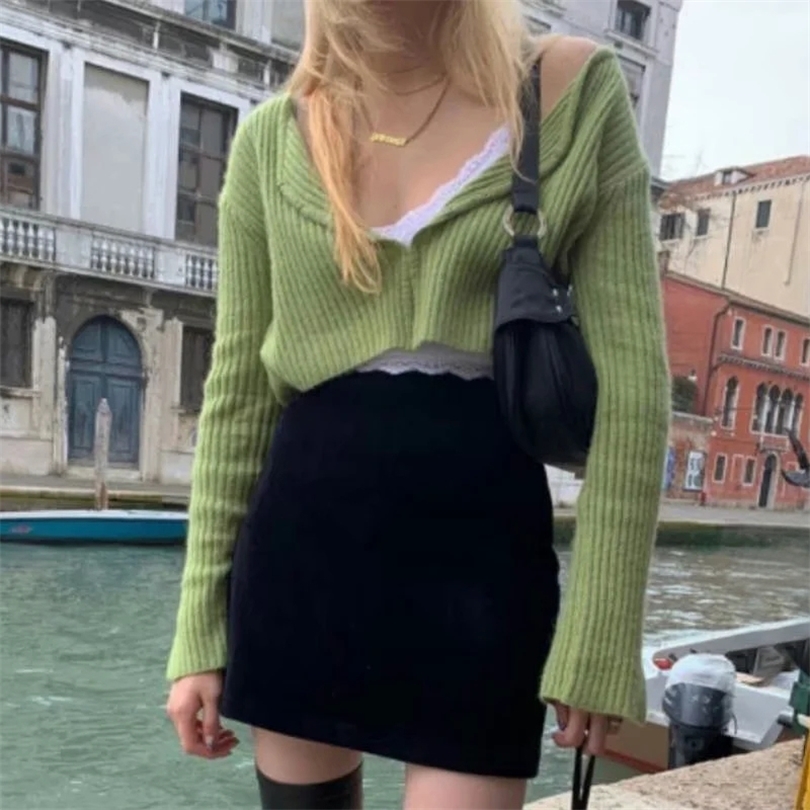 Women V Neck Split Sleeved Crop Ribbed Cardigans In Fluffy Yarn Fluffy Knit Cardigan With Covered Buttons 210204, White
Women V Neck Split Sleeved Crop Ribbed Cardigans In Fluffy Yarn Fluffy Knit Cardigan With Covered Buttons 210204, White
