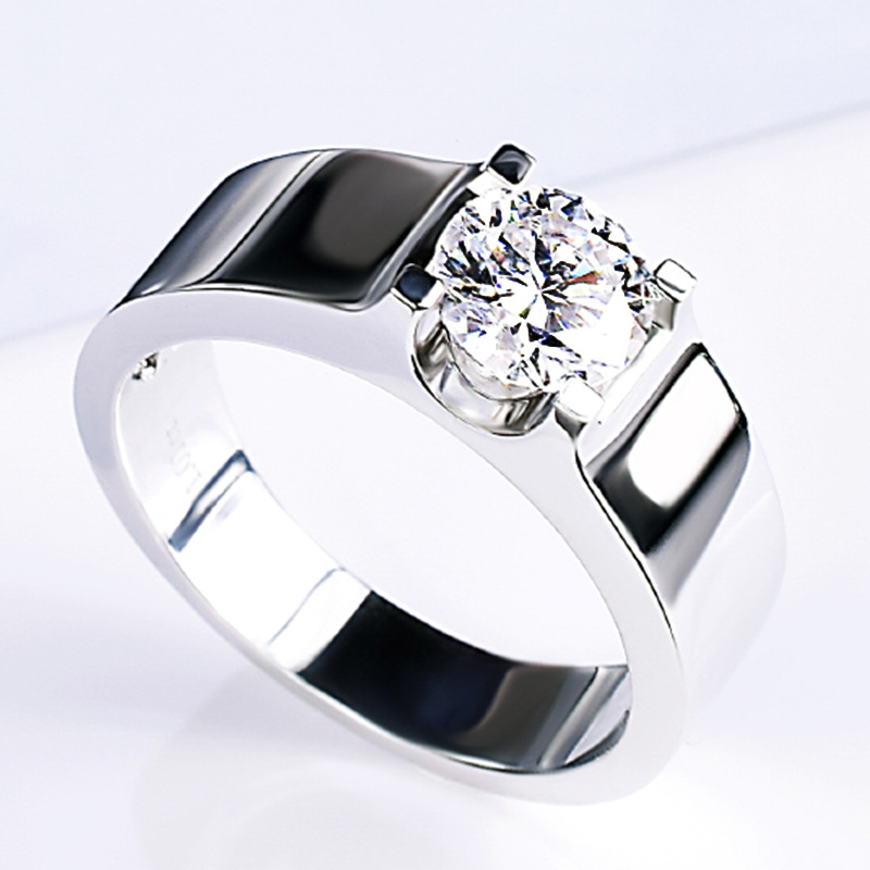 Simple trendy men's trendy women's generous and stable gentleman's wedding ring imitation Moissanite horn ring
Simple trendy men's trendy women's generous and stable gentleman's wedding ring imitation Moissanite horn ring