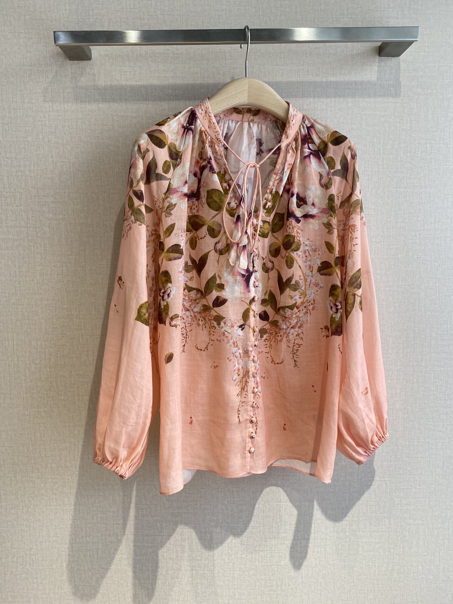 2022 Australian designer Women's Blouses & Shirts positioning Vintage printing process, Multi
2022 Australian designer Women's Blouses & Shirts positioning Vintage printing process, Multi