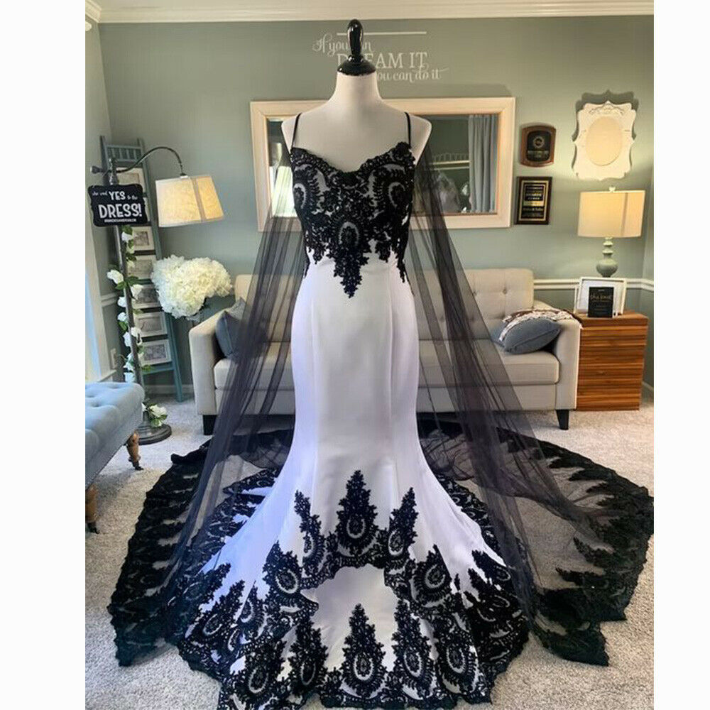 Hippie Gothic Black Lace Wedding Dress 2022 White Sexy Mermaid Satin Country Bohemian Bridal Gowns Outside Garden Country Bride Backless Beach Robe De