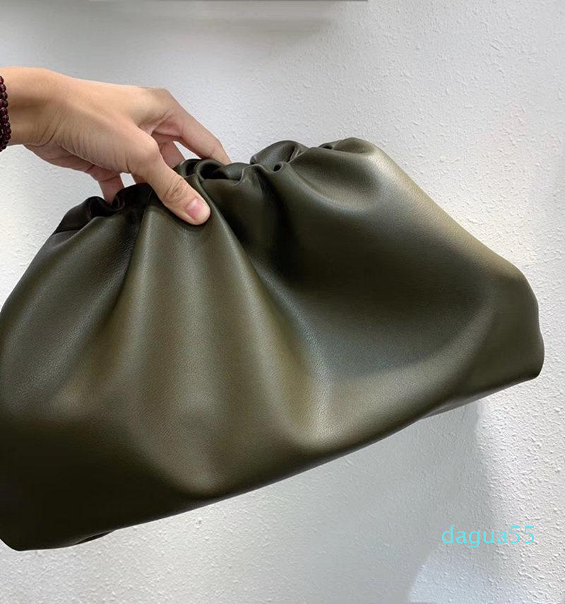 Top Quality Genuine Leather Famous Desinger Brand The Pouch Soft Calfskin Ladies Large Clutch Bag Hand Fashion Women Cloud Bag, Black
Top Quality Genuine Leather Famous Desinger Brand The Pouch Soft Calfskin Ladies Large Clutch Bag Hand Fashion Women Cloud Bag, Black