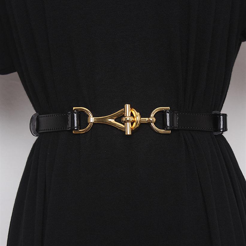 2021 Spring Summer Cow Leather Green Black Genuine Leather Waist Belt Strap Women Fashion No Buckle Large Plus Size Cowskin Belt287B
2021 Spring Summer Cow Leather Green Black Genuine Leather Waist Belt Strap Women Fashion No Buckle Large Plus Size Cowskin Belt287B