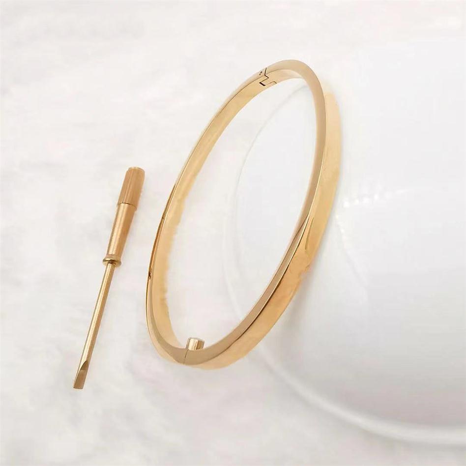 Luxury classic screwdriver bangle narrow version love bracelet turn buckle young charm jewelry with exquisite packaging gift box218h
Luxury classic screwdriver bangle narrow version love bracelet turn buckle young charm jewelry with exquisite packaging gift box218h
