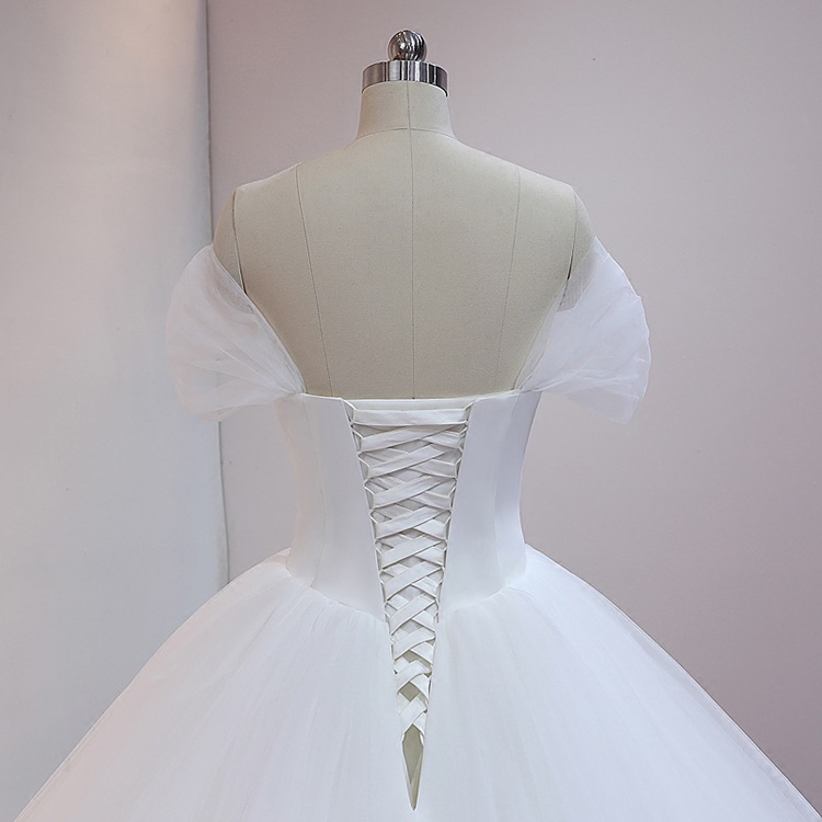 Princess A Line Wedding Dress Elegant Long Train Chapel Bridal Gowns Sexy Off The Shoulder Ivory White Tulle Bride Wedding Dresses Lace Up Plus Size R