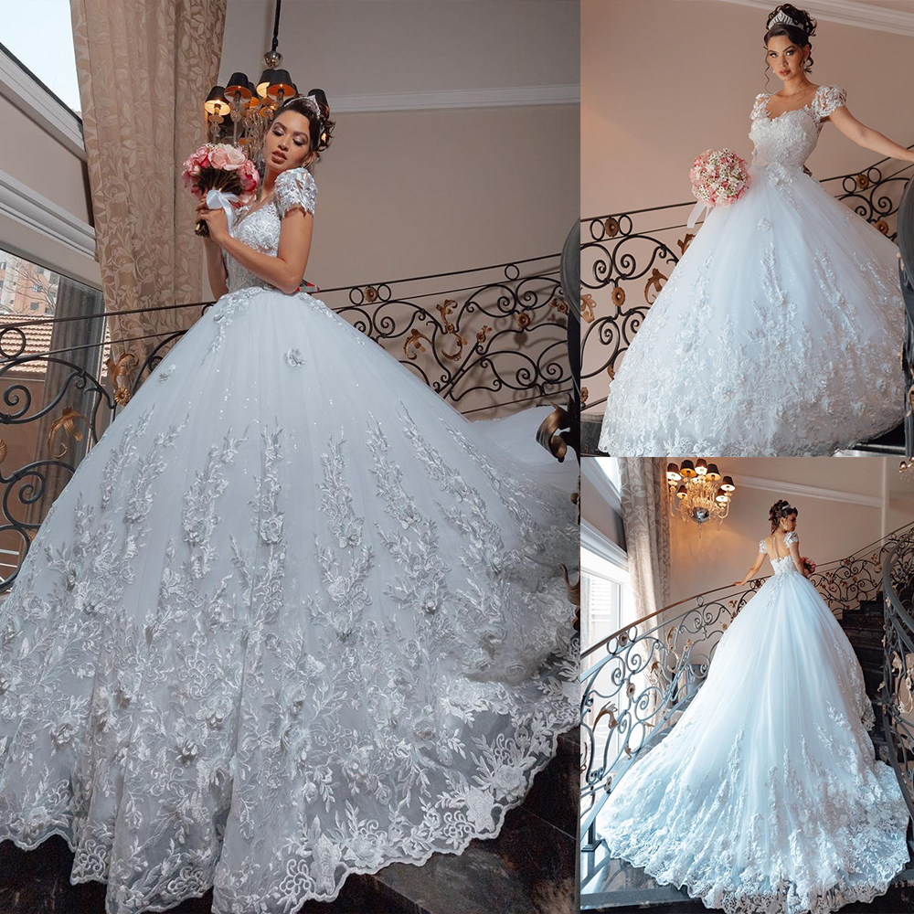 Luxury Lace White Wedding Dress Scoop Applique Short Sleeve Ball Gown Custom Made Saudi Arabic Bridal Gowns
