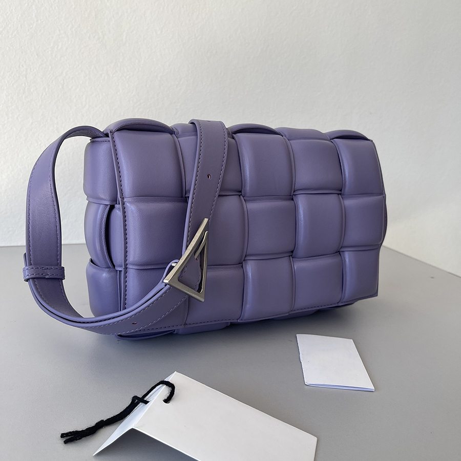 10A Top quality PADDED CASSETTE crossbody bag 26cm fashion designer bags luxury woman shoulder bagss genuine leather cosmetic bag lady clutch purse With box B002
10A Top quality PADDED CASSETTE crossbody bag 26cm fashion designer bags luxury woman shoulder bagss genuine leather cosmetic bag lady clutch purse With box B002