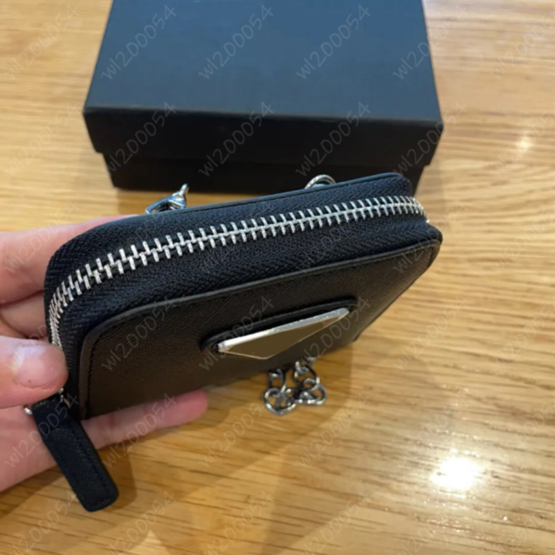 Fashion Black Wallet Designer Purse Women Crossbody Bag Purses With Chain Coin Pocket Luxury Triangle Wallets Card Holder Bag 2204274WU, Black p
Fashion Black Wallet Designer Purse Women Crossbody Bag Purses With Chain Coin Pocket Luxury Triangle Wallets Card Holder Bag 2204274WU, Black p