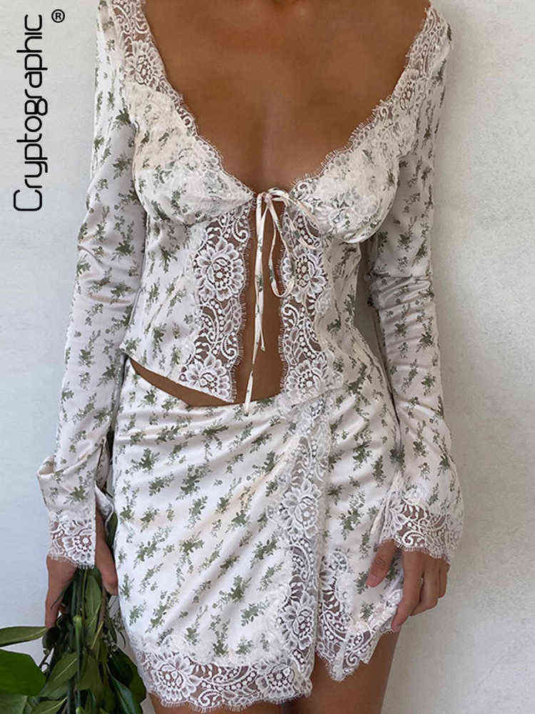 Cryptographic Elegant Floral Print Lace Trim Top and Skirt 2 Piece Sets Summer Outfits for Women Party Club Tie Up Matching Sets T220729, White
Cryptographic Elegant Floral Print Lace Trim Top and Skirt 2 Piece Sets Summer Outfits for Women Party Club Tie Up Matching Sets T220729, White