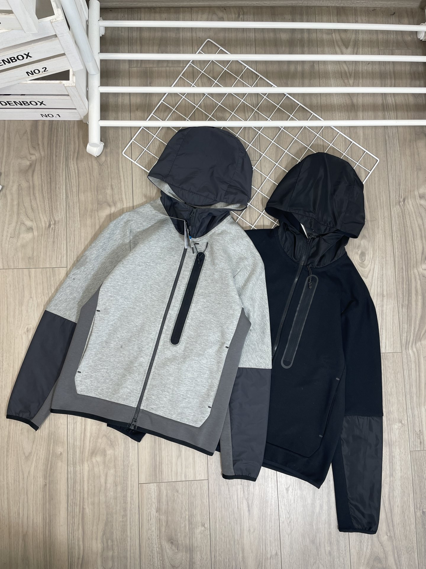New Tech Fleece High Quality Version Mens Designers Pants Hoodies Jackets Sports Space Cotton Trousers Womens Tracksuit Bottoms Man Joggers, Black
New Tech Fleece High Quality Version Mens Designers Pants Hoodies Jackets Sports Space Cotton Trousers Womens Tracksuit Bottoms Man Joggers, Black