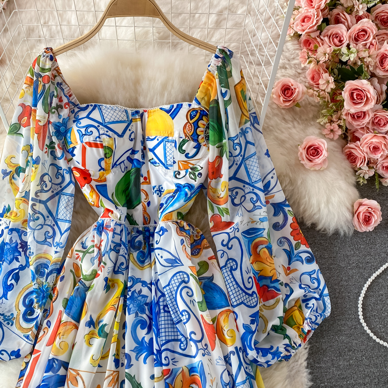 2022 Fashion Designer Boho Maxi Casual Dresses Women' Long Lantern Sleeve Blue and white porcelain Floral Print Party Long D276N, Same as picture
2022 Fashion Designer Boho Maxi Casual Dresses Women' Long Lantern Sleeve Blue and white porcelain Floral Print Party Long D276N, Same as picture