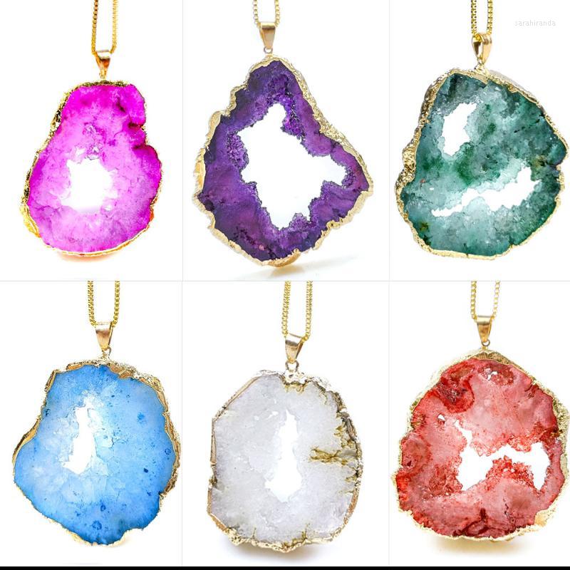 Pendant Necklaces Natural Agate Geode Rough Stone Slice Pendants Electroplating Package Gold Colour Edge Irregular DIY Sweater NecklacePenda
Pendant Necklaces Natural Agate Geode Rough Stone Slice Pendants Electroplating Package Gold Colour Edge Irregular DIY Sweater NecklacePenda