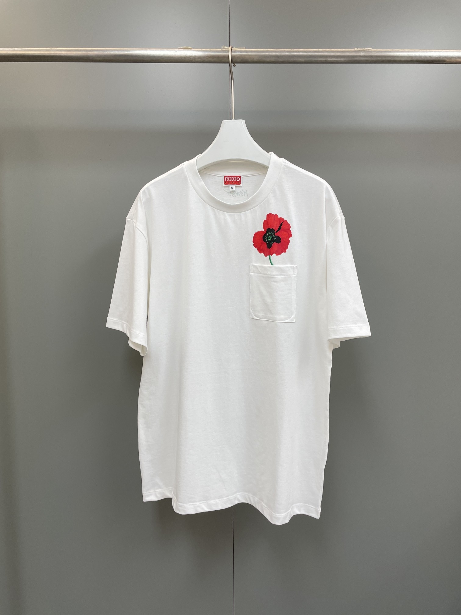 2022 year newest fashions mens luxury designer beautiful t shirts - US SIZE tshirts - new great mens designer short sleeve t shirts, White
2022 year newest fashions mens luxury designer beautiful t shirts - US SIZE tshirts - new great mens designer short sleeve t shirts, White