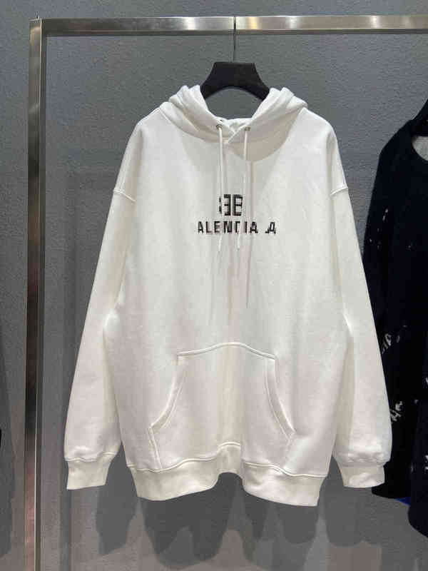 Designer Hoodies Balencaigass b Mosaic Phantom Bb High-quality Fixed Weaving and Dyeing Kangli White Ink Printing Process Men's Women's Same Sweater
Designer Hoodies Balencaigass b Mosaic Phantom Bb High-quality Fixed Weaving and Dyeing Kangli White Ink Printing Process Men's Women's Same Sweater