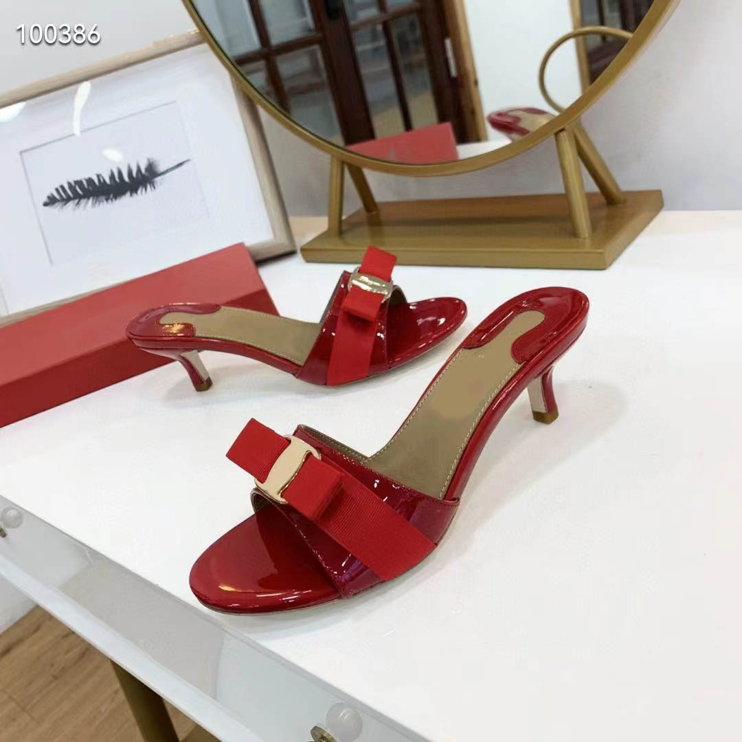 Fashion Designer Style Ladies Sandals Round Toe 5cm High Heels Cute Bow Summer Dress Temperament Sandals Oversized 34-42-43 With Box, Color 3
Fashion Designer Style Ladies Sandals Round Toe 5cm High Heels Cute Bow Summer Dress Temperament Sandals Oversized 34-42-43 With Box, Color 3